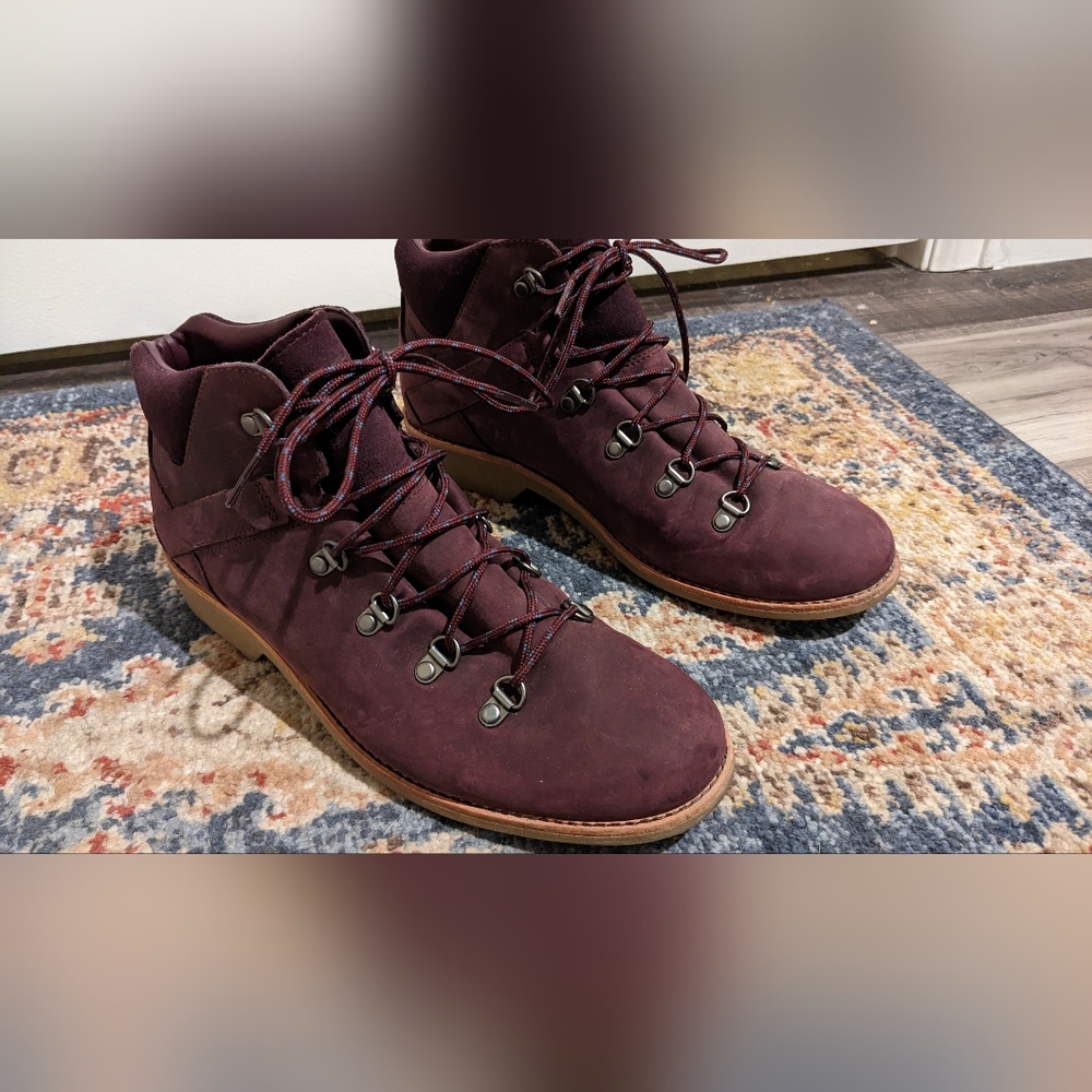 Teva Alpine Boots